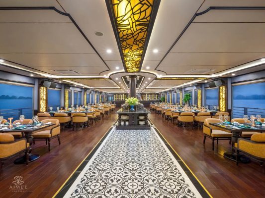Nha-hang-aimee-cruise