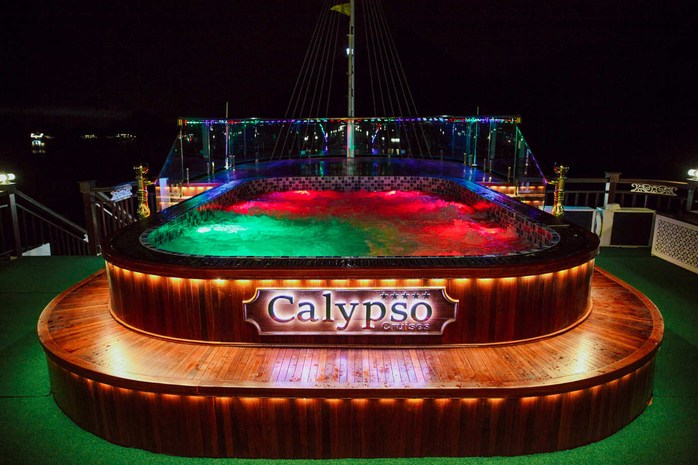 calypso-swimming-pool